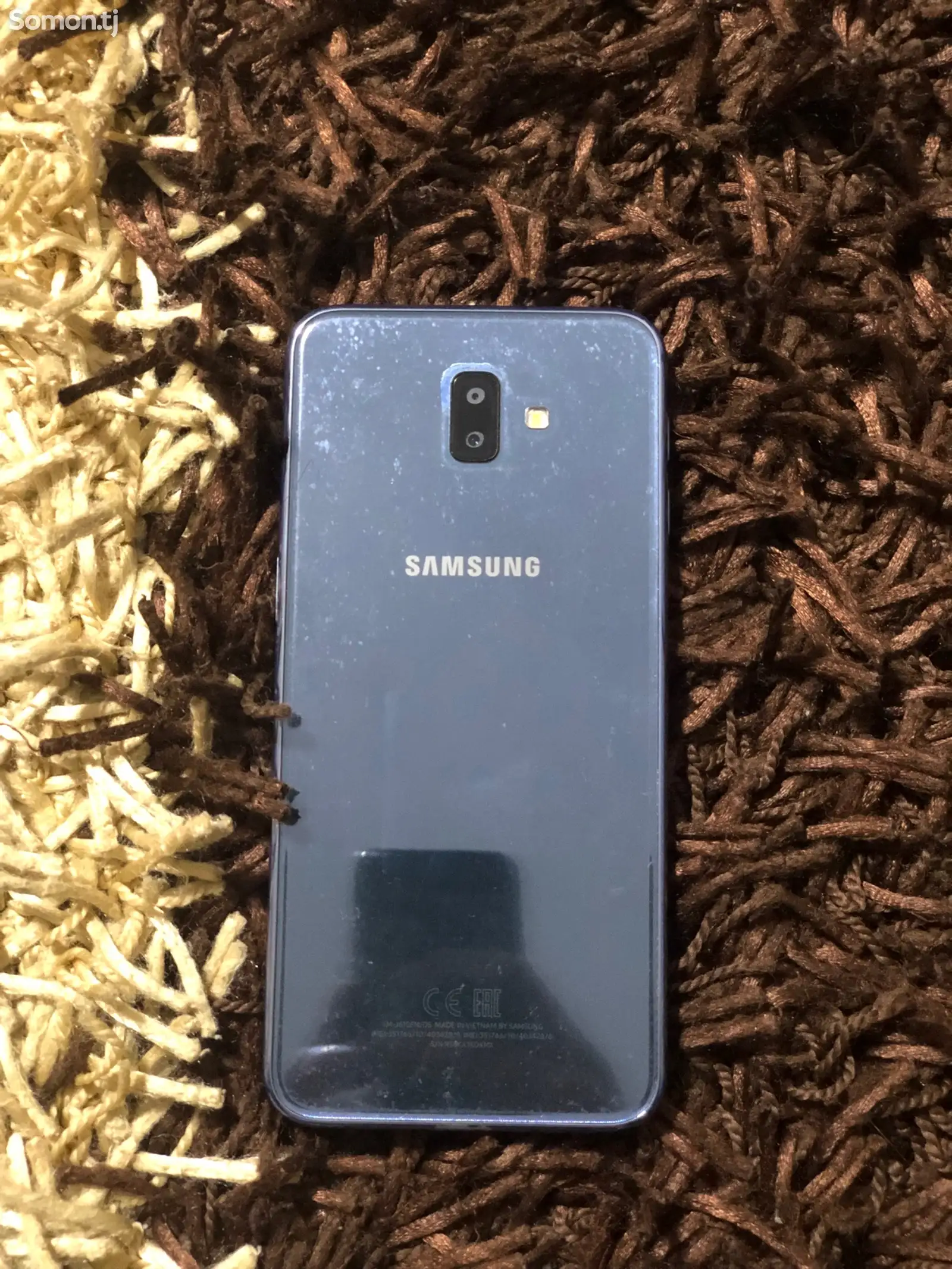 Samsung Galaxy J6 Plus-1