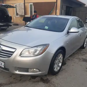 Opel Insignia, 2011