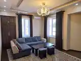 3-комн. квартира, 5 этаж, 70м², Универмаг-2