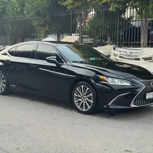 Lexus ES series, 2020