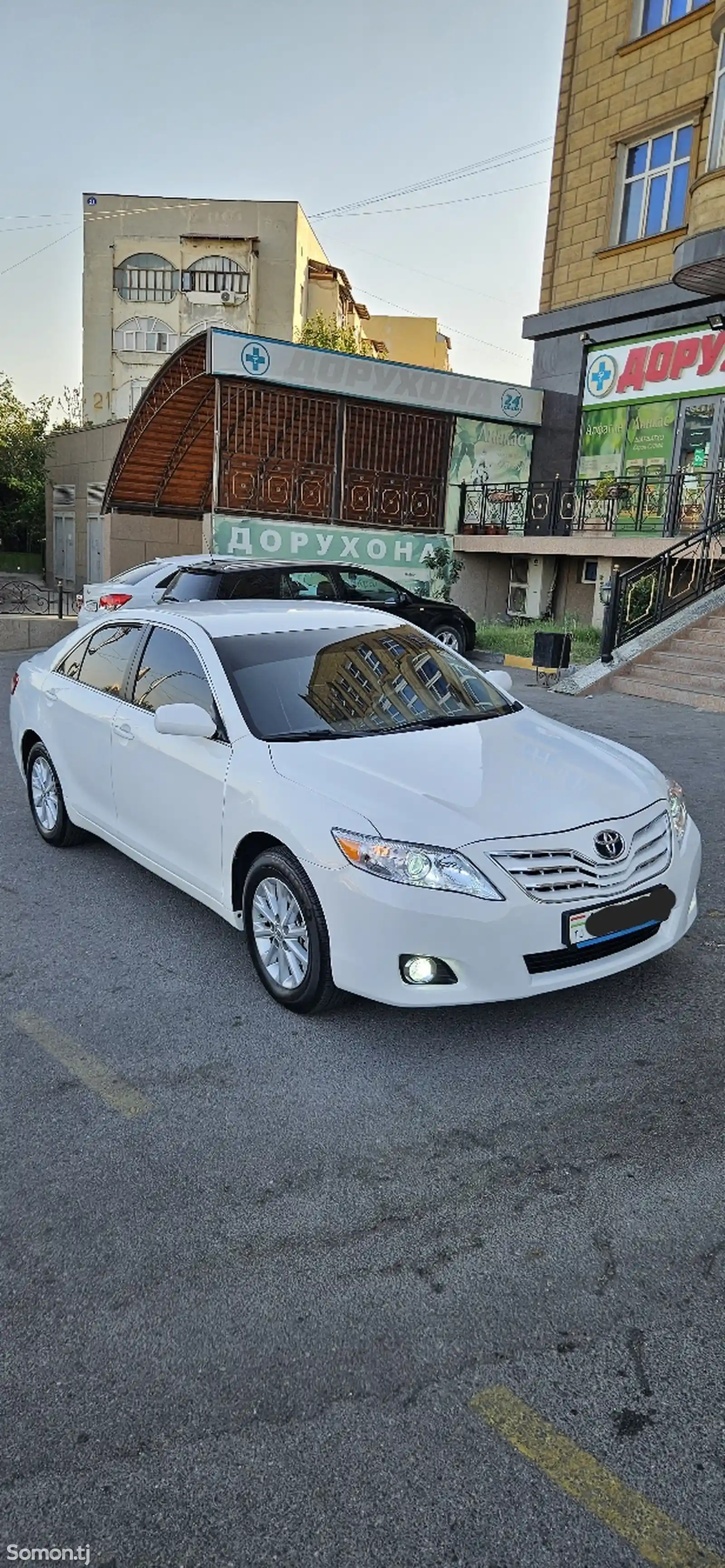 Toyota Camry, 2010-1