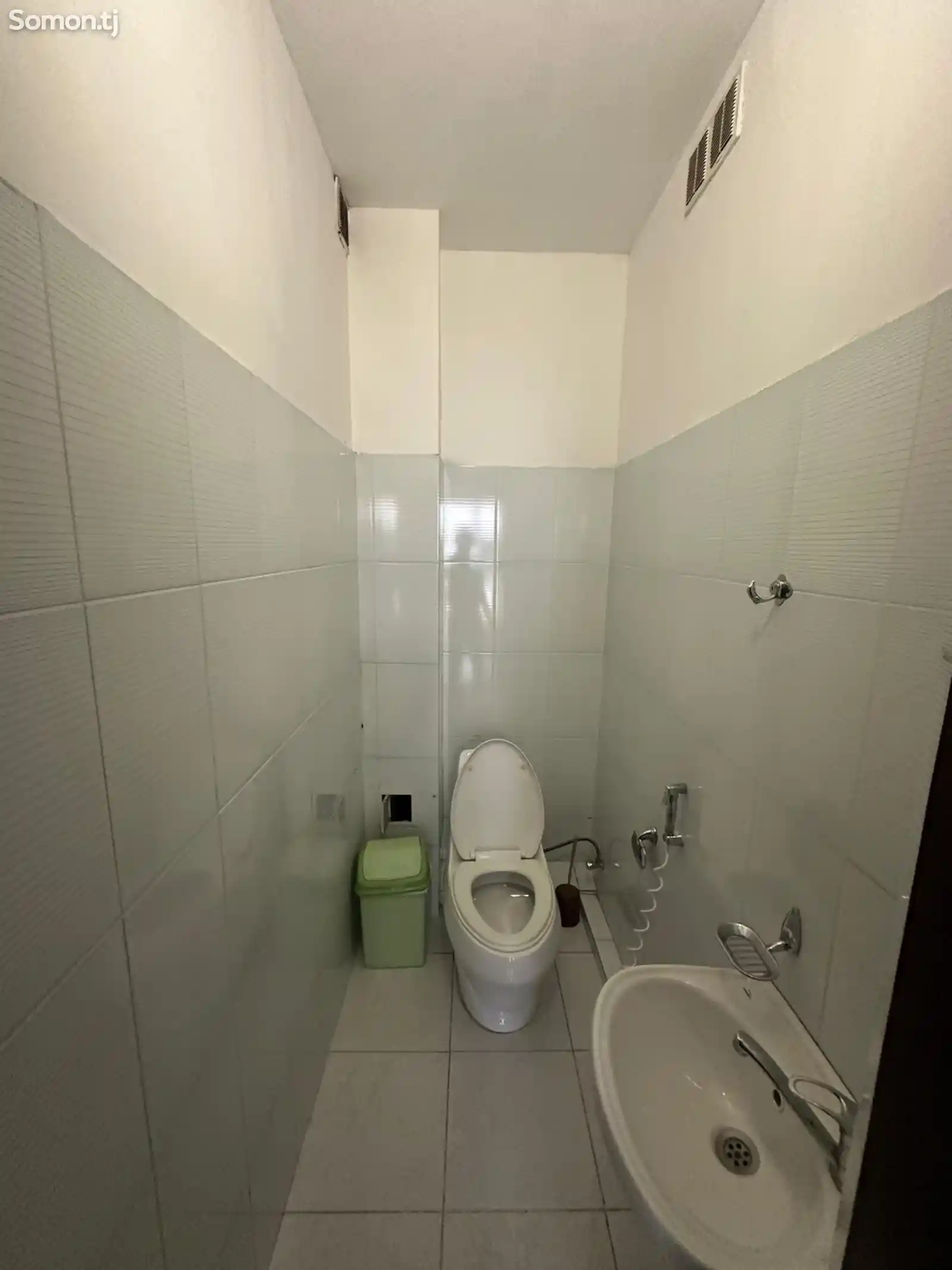 4-комн. квартира, 4 этаж, 140м², Спартак-12