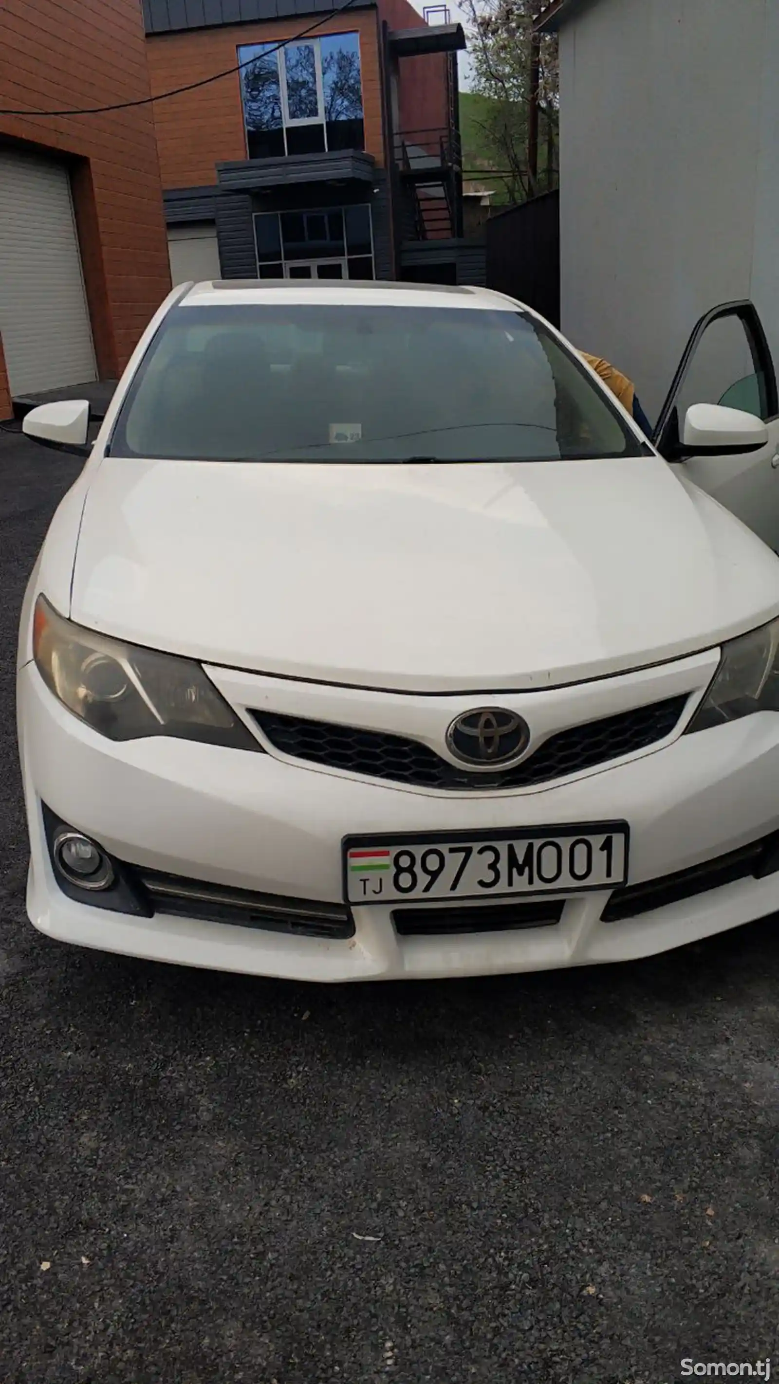 Toyota Camry, 2012-9