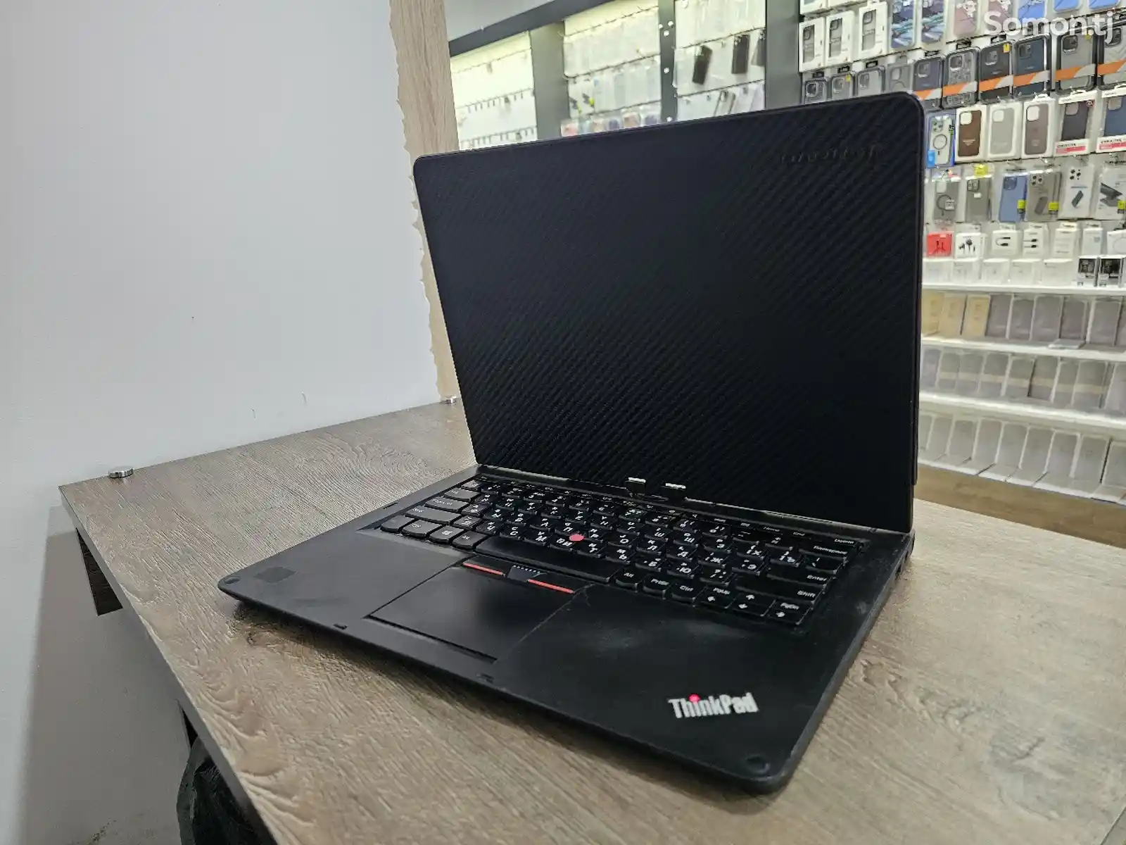 Ноутбук Lenovo сенсорный трансформер Core i5-3317U / 4GB / HDD 500GB-4