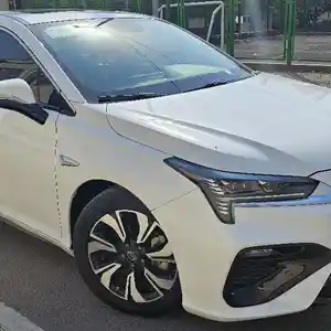 GAC Aion S, 2020