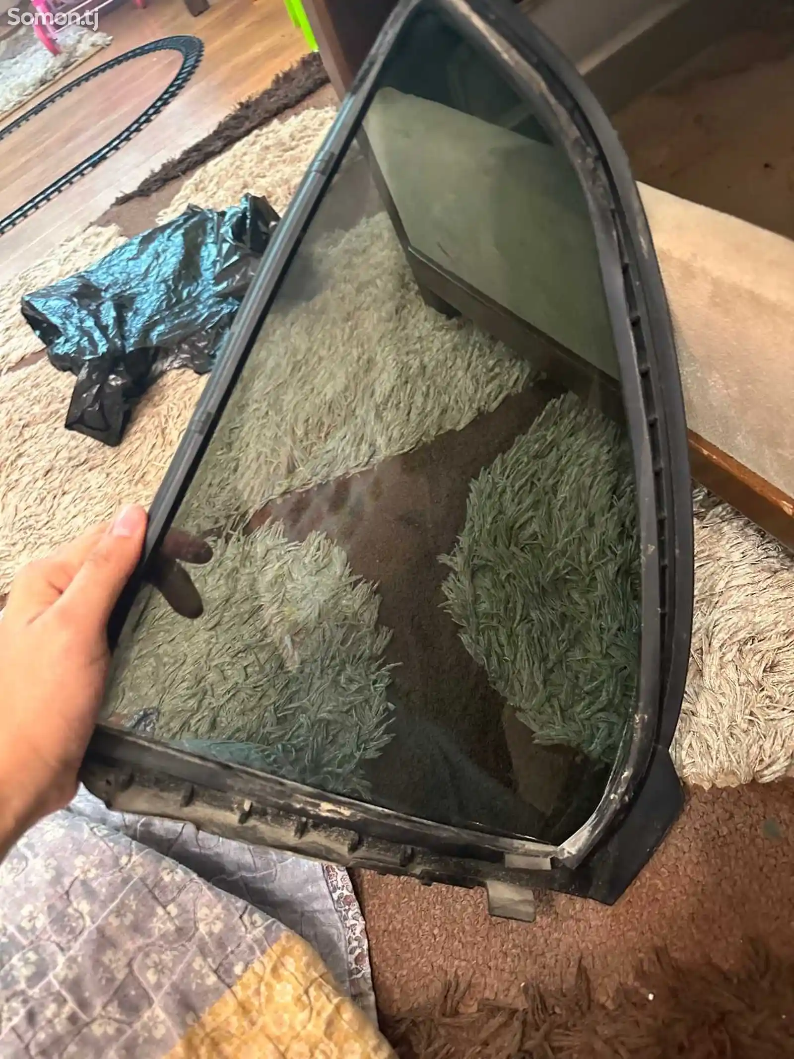 Тонированные задние боковые стекла для Toyota Vitz-4
