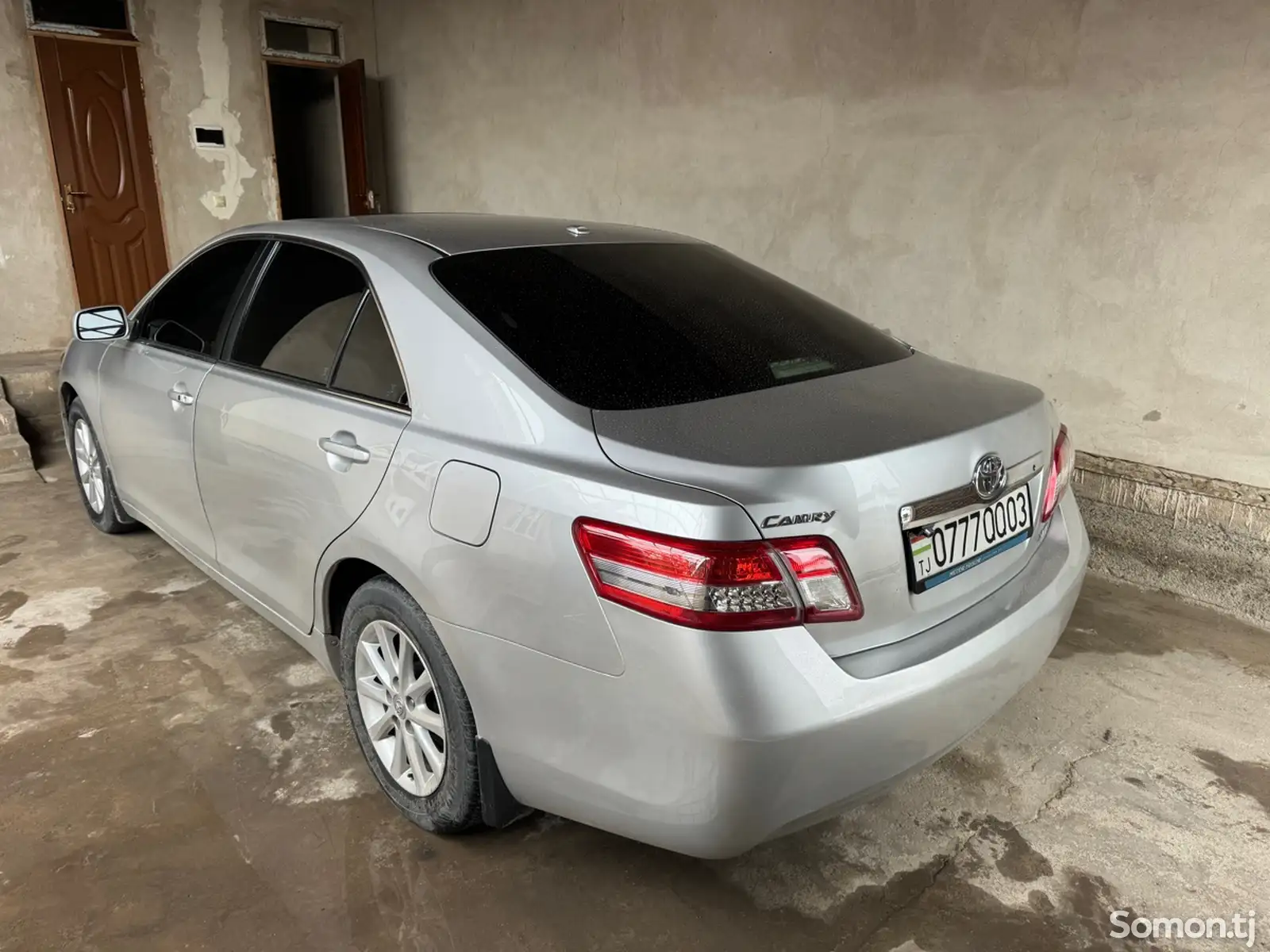 Toyota Camry, 2011-1