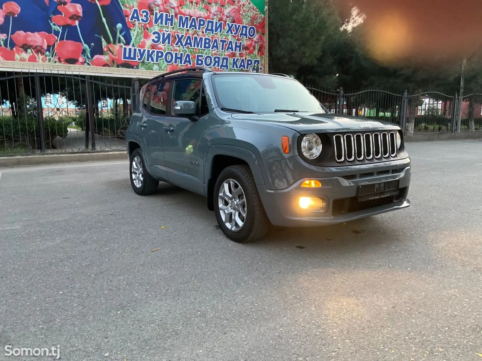 Jeep Renegade, 2016-1