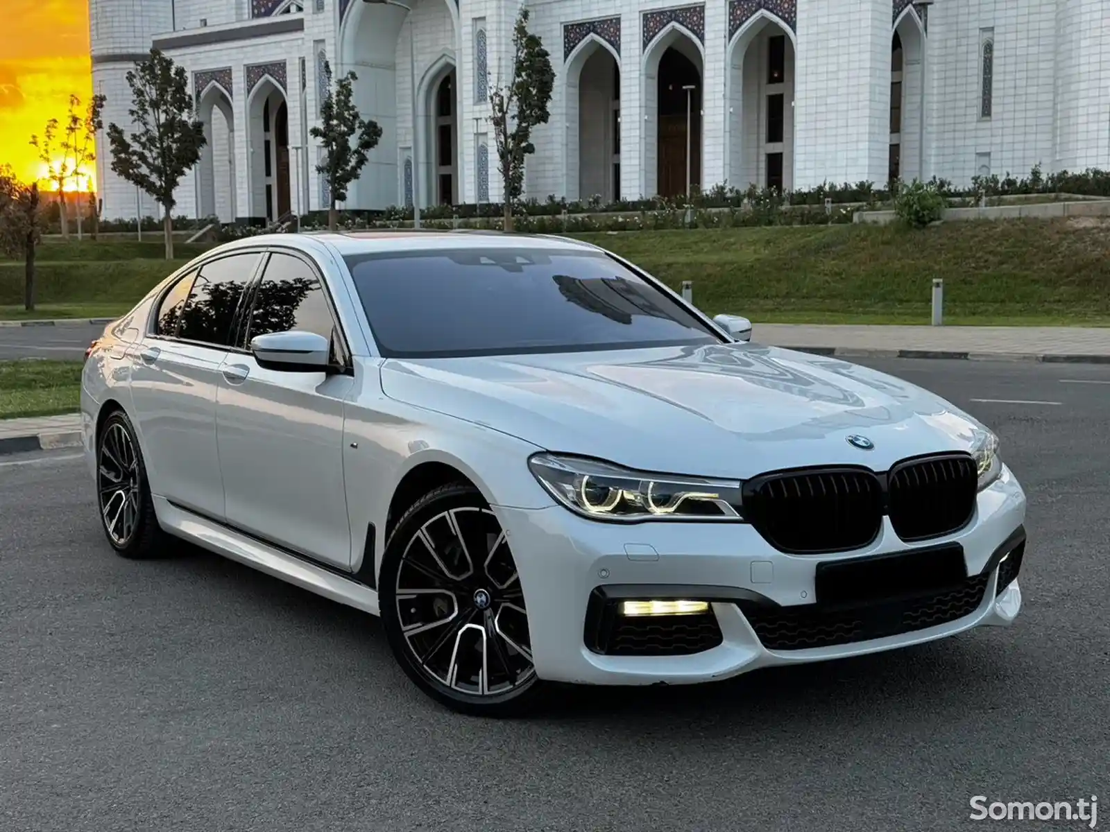 BMW 7 series, 2017-1