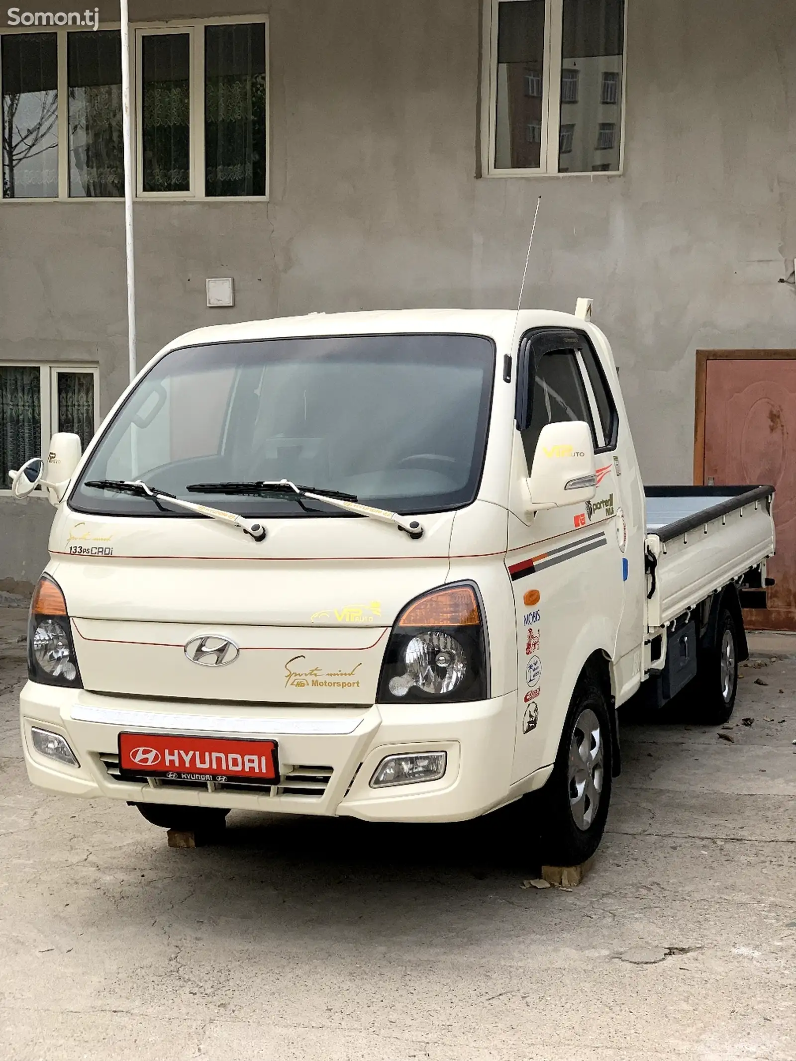 Бортовой автомобиль Hyundai Porter 2, 2017-1