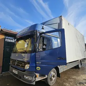 Бортовой грузовик Mercedes-Benz Atego, 2007