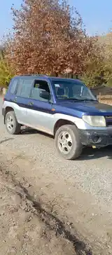 Mitsubishi Pajero, 2000-2