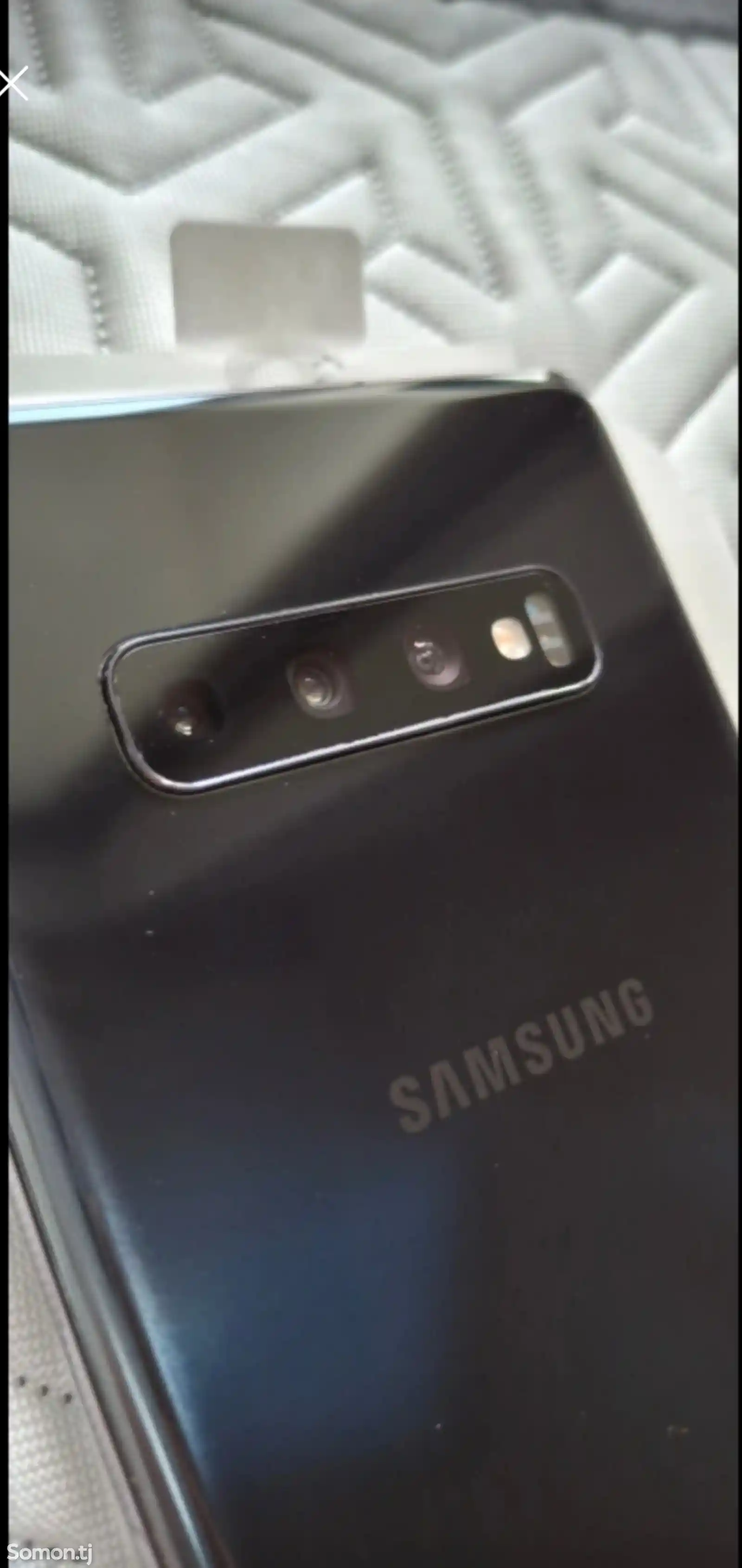 Samsung Galaxy s10+-1