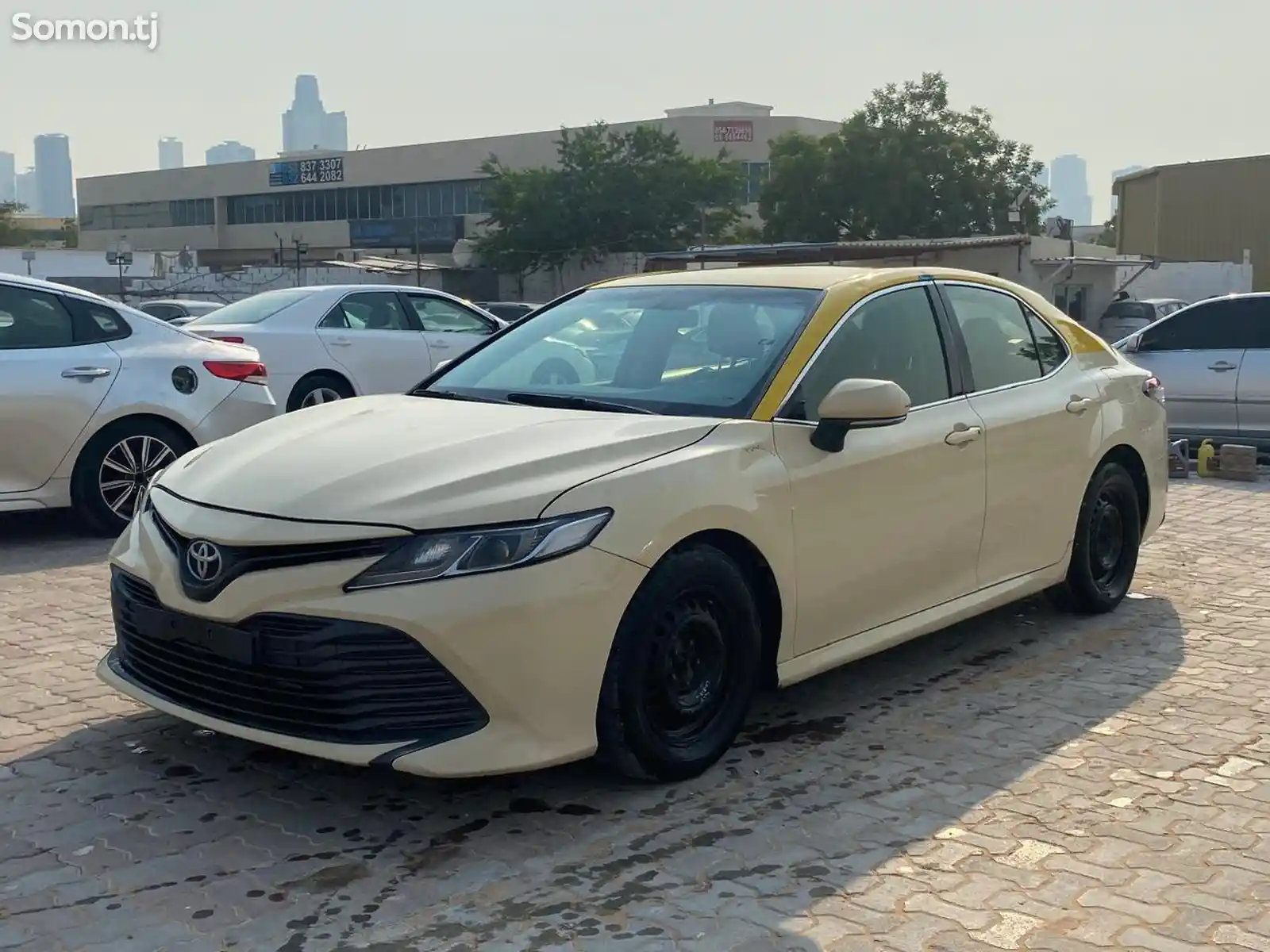 Toyota Camry, 2019-1