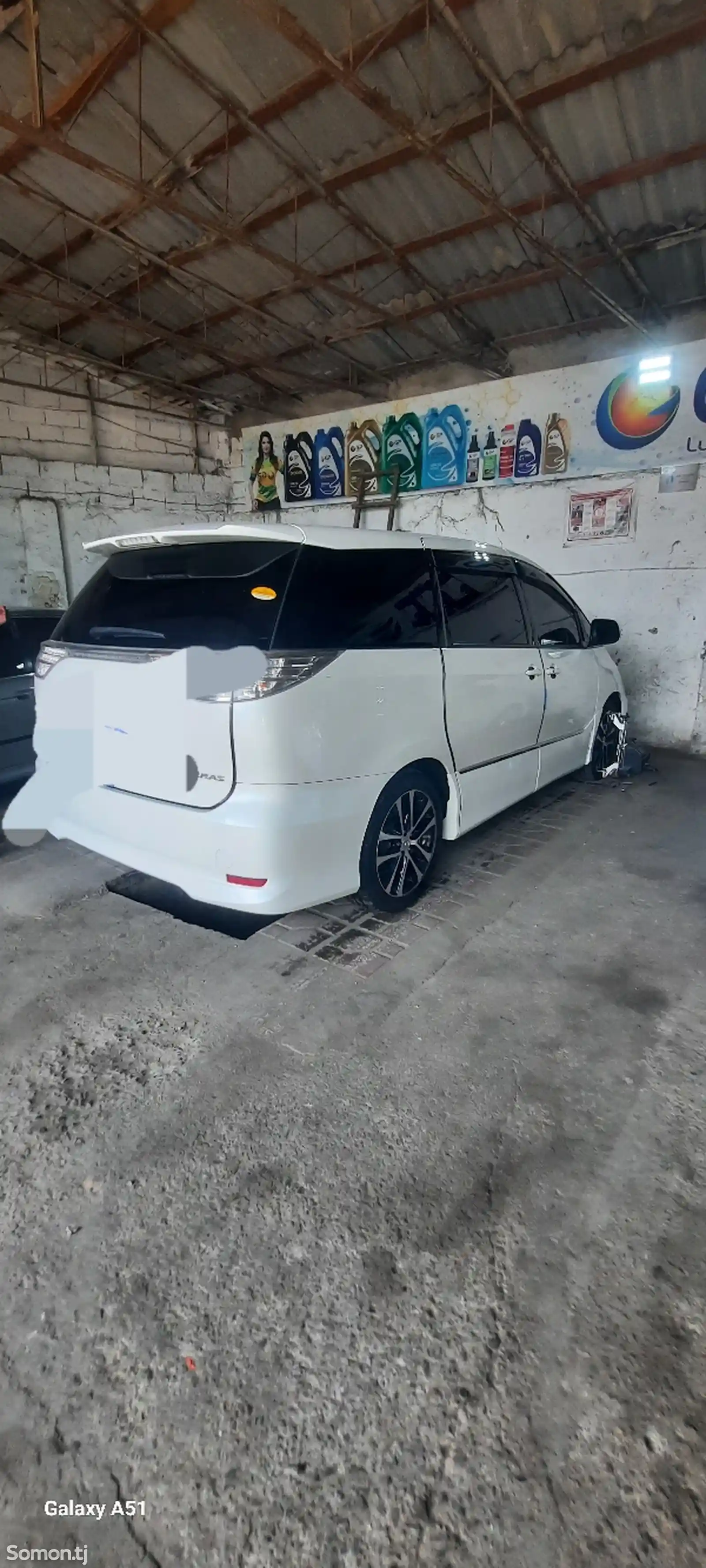 Toyota Estima, 2016-9