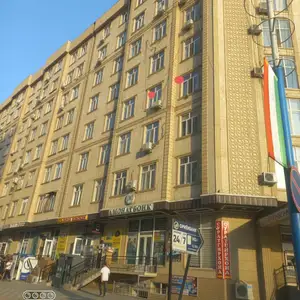 1-комн. квартира, 4 этаж, 47 м², Сомониён