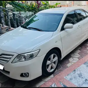 Toyota Camry, 2011