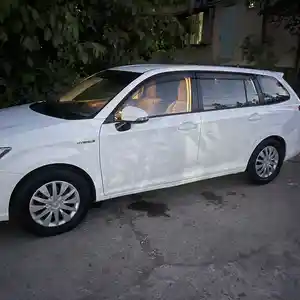 Toyota Fielder, 2014