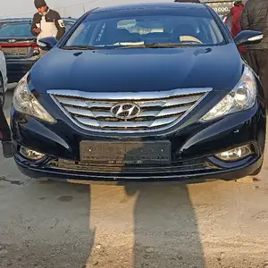 Hyundai Sonata, 2011