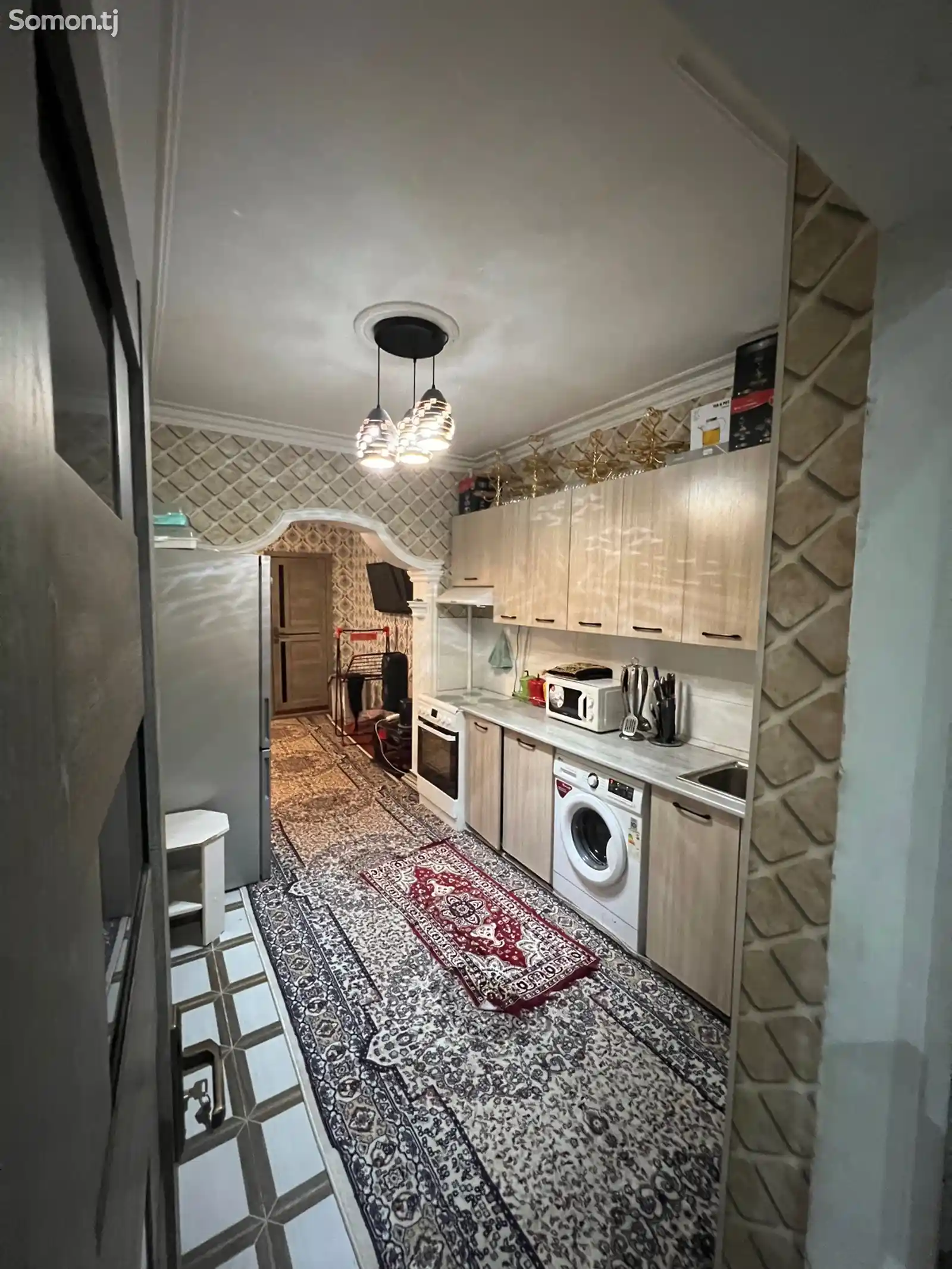 3-комн. квартира, 1 этаж, 85 м², Зарафшон-8