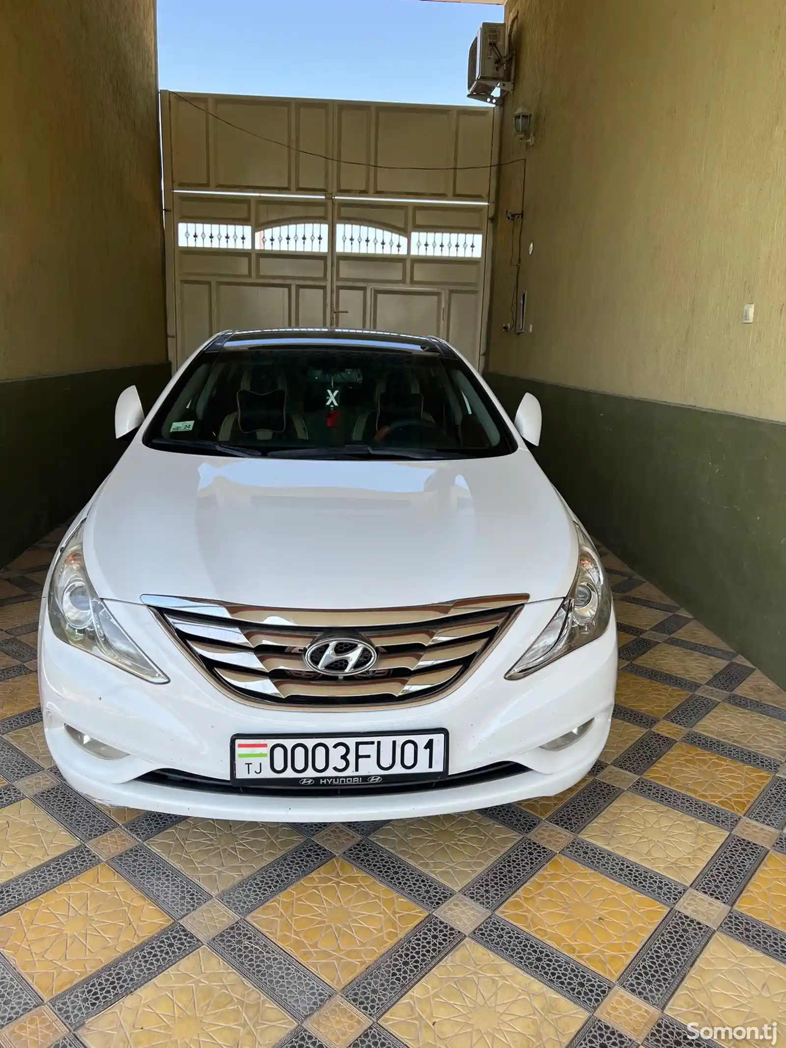 Hyundai Sonata, 2011-1