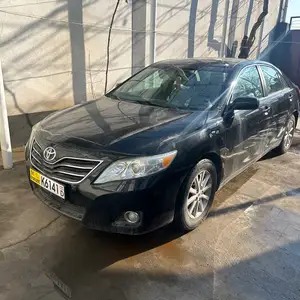 Toyota Camry, 2011