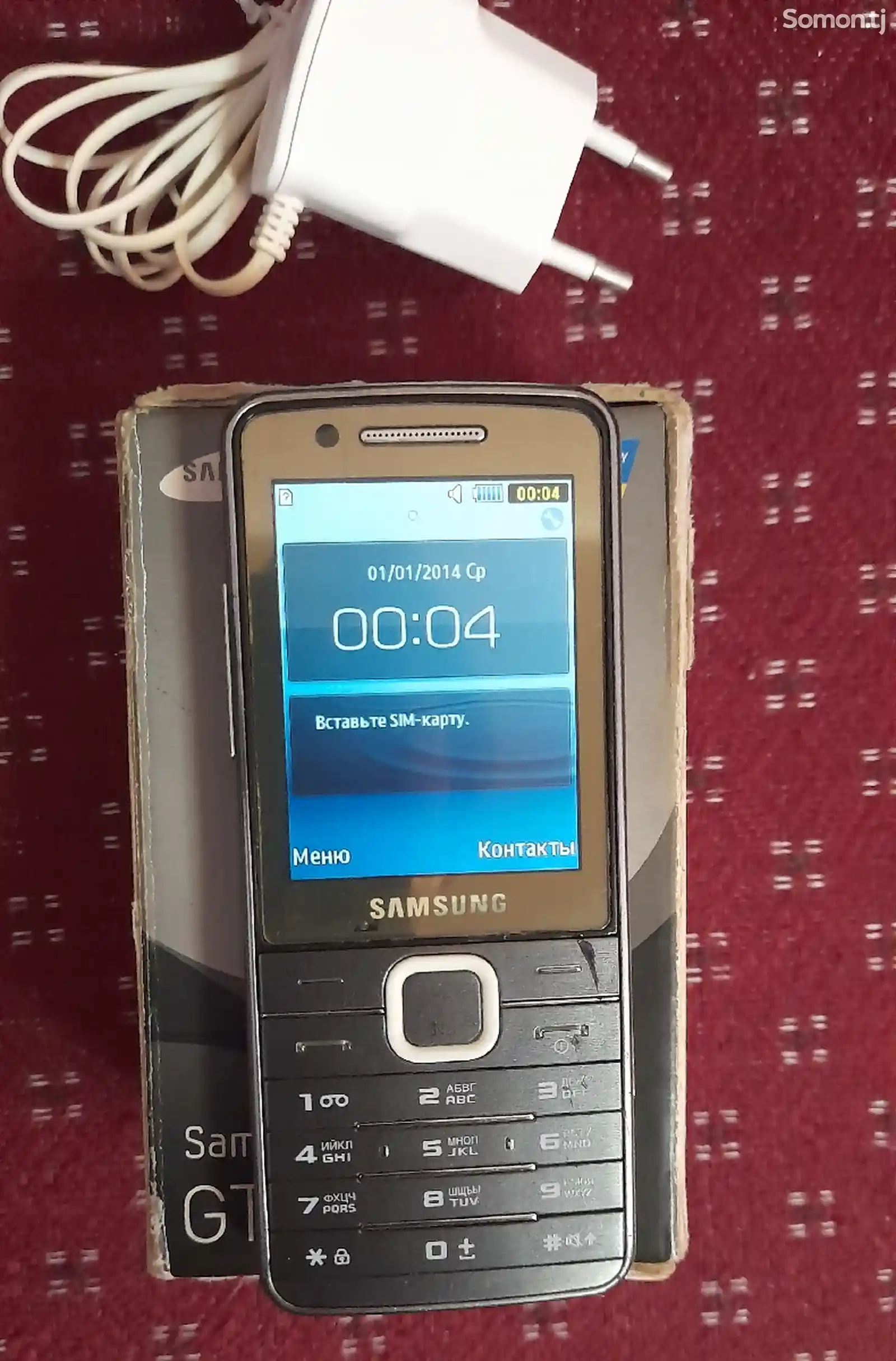 Кнопочный телефон Samsung-2