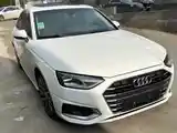 Audi A4, 2020-4