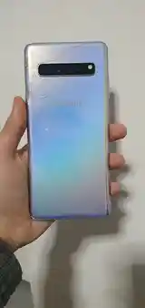 Samsung Galaxy S10 + 5G-4