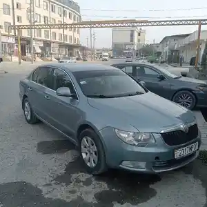 Skoda Superb, 2009