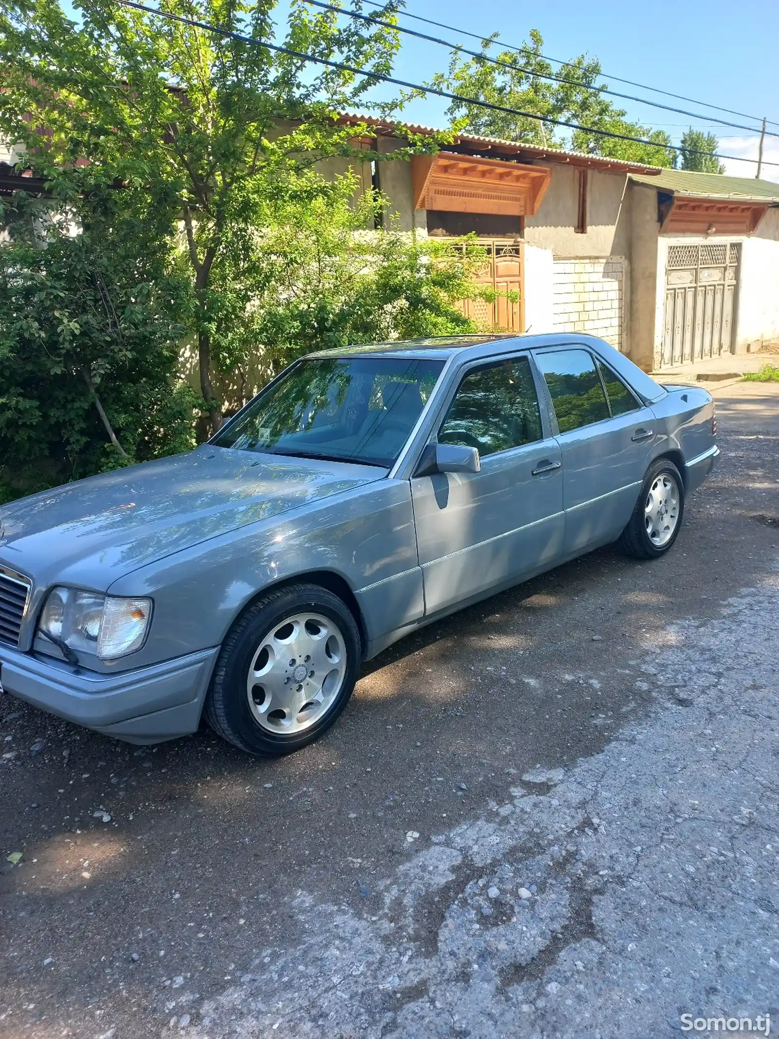 Mercedes-Benz W124, 1994-3