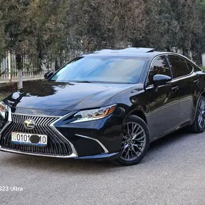 Lexus ES series, 2015