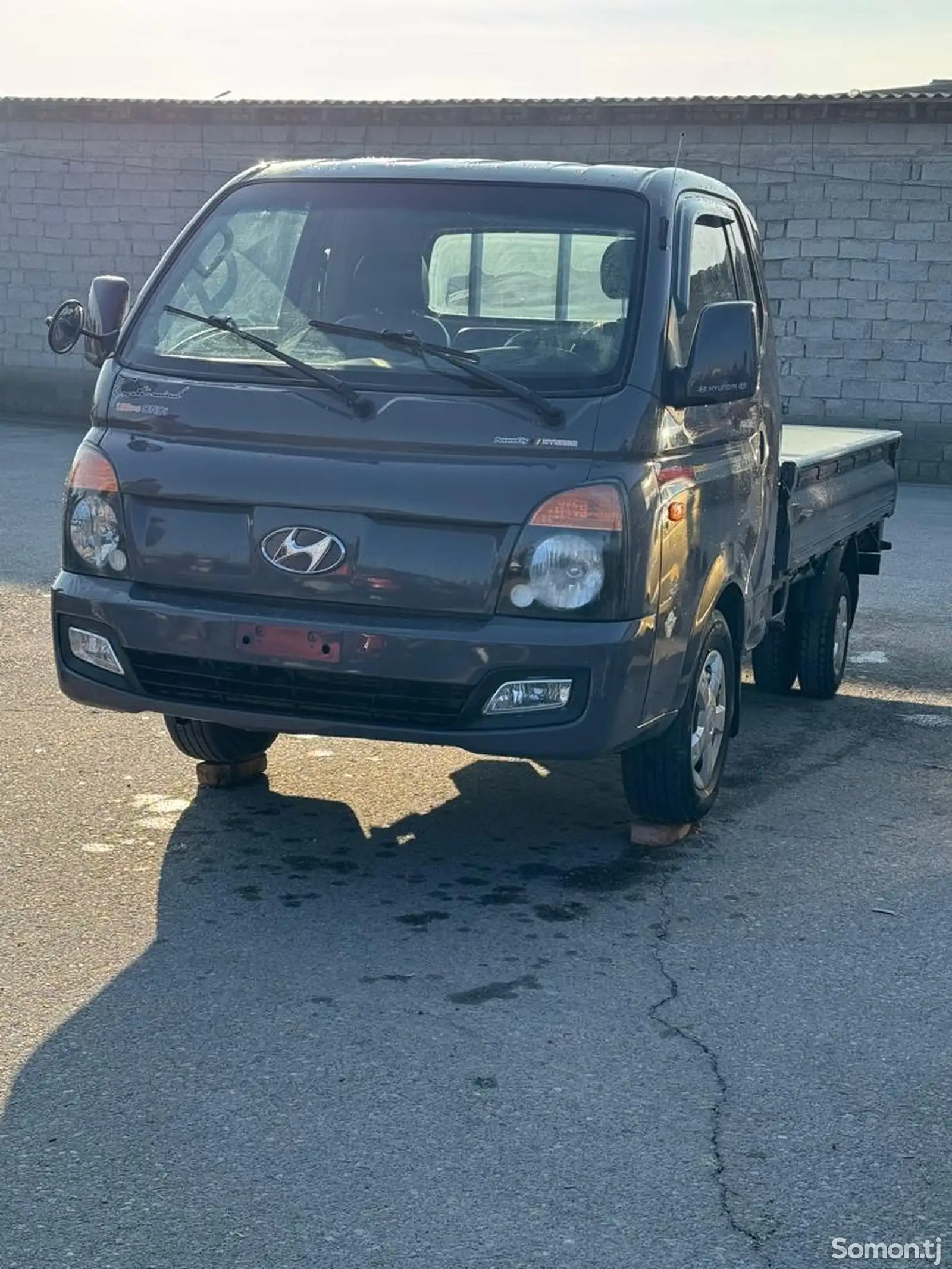 Бортовой автомобиль Hyundai Porter, 2009-1