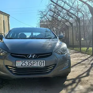 Hyundai Elantra, 2014