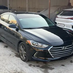 Hyundai Elantra, 2018