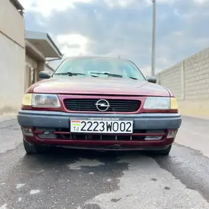 Opel Astra F, 1995