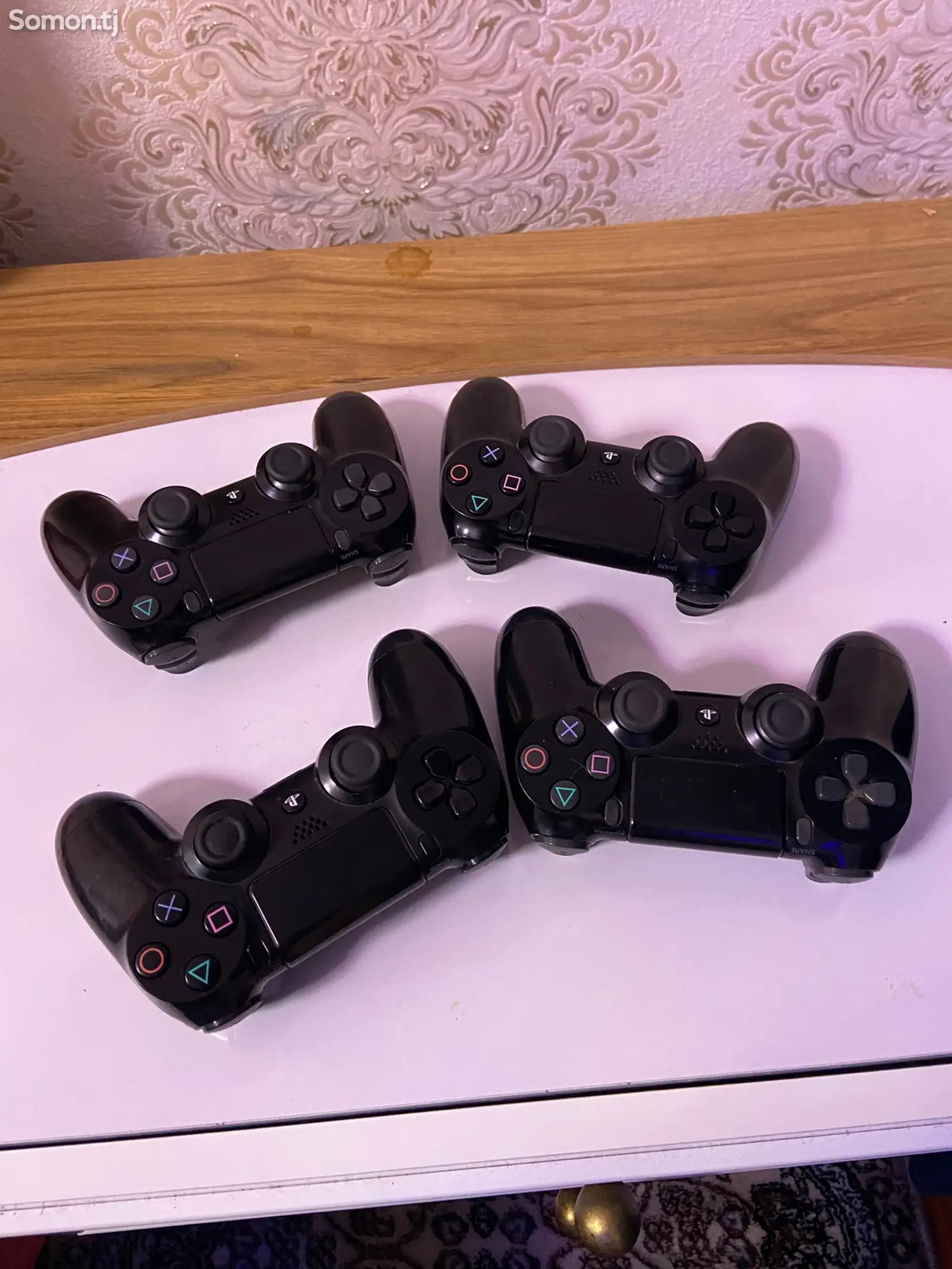 Игровая приставка Sony PlayStation 4 pro-4