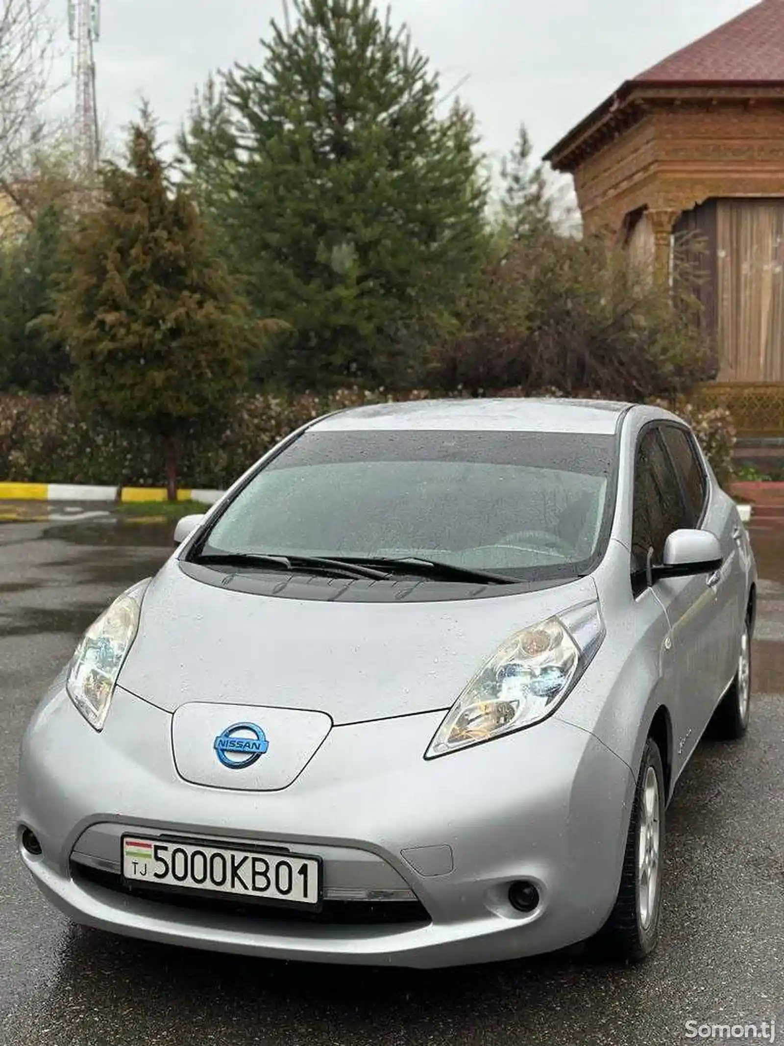 Nissan Leaf, 2012-1