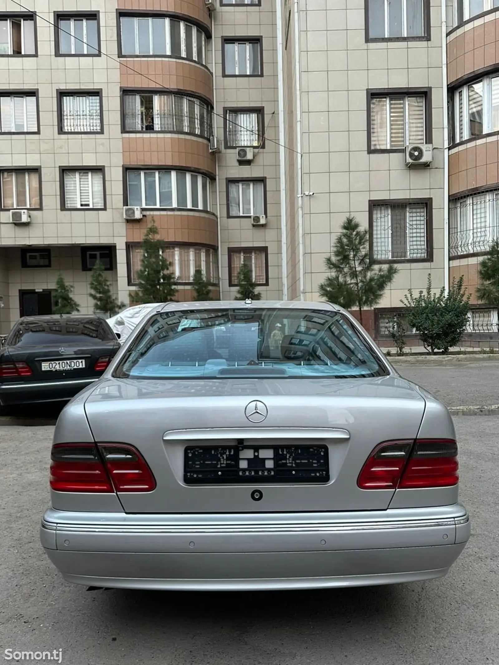 Mercedes-Benz E class, 2002-6