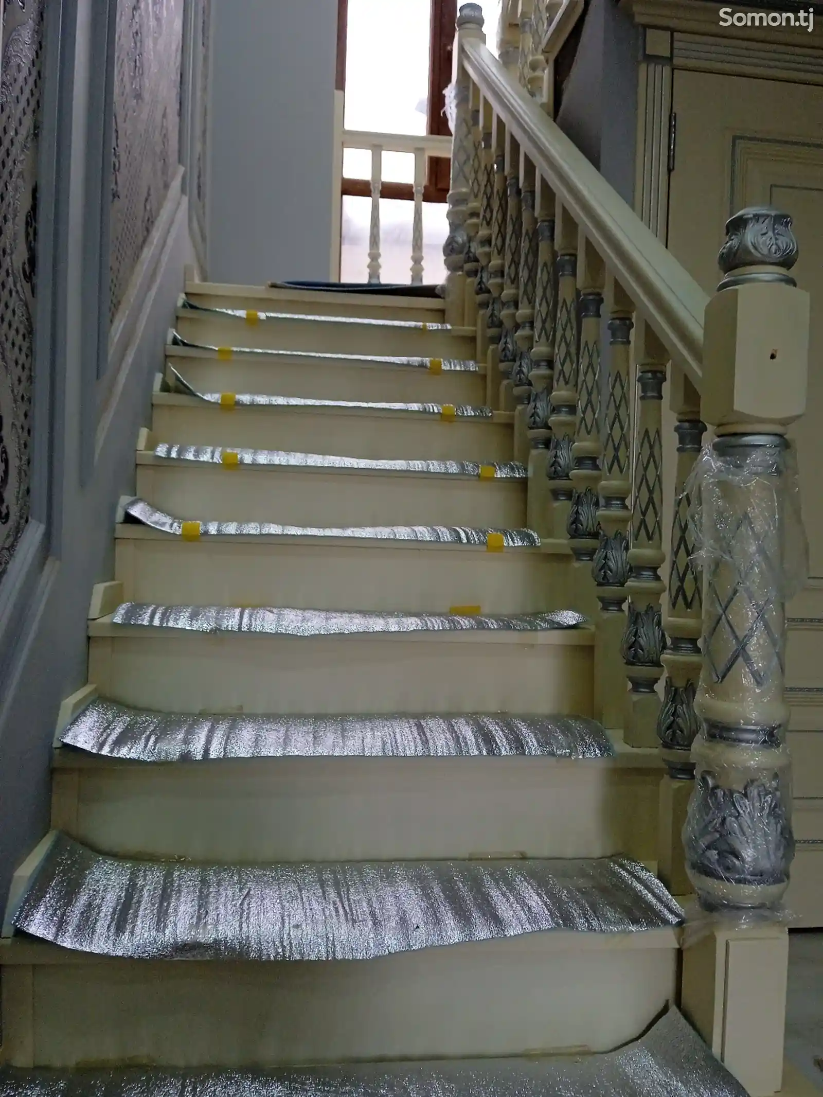 Качественные деревянные лестницы на заказ-11