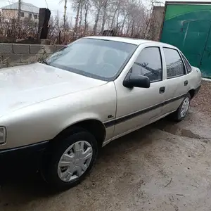 Opel Vectra A, 1990