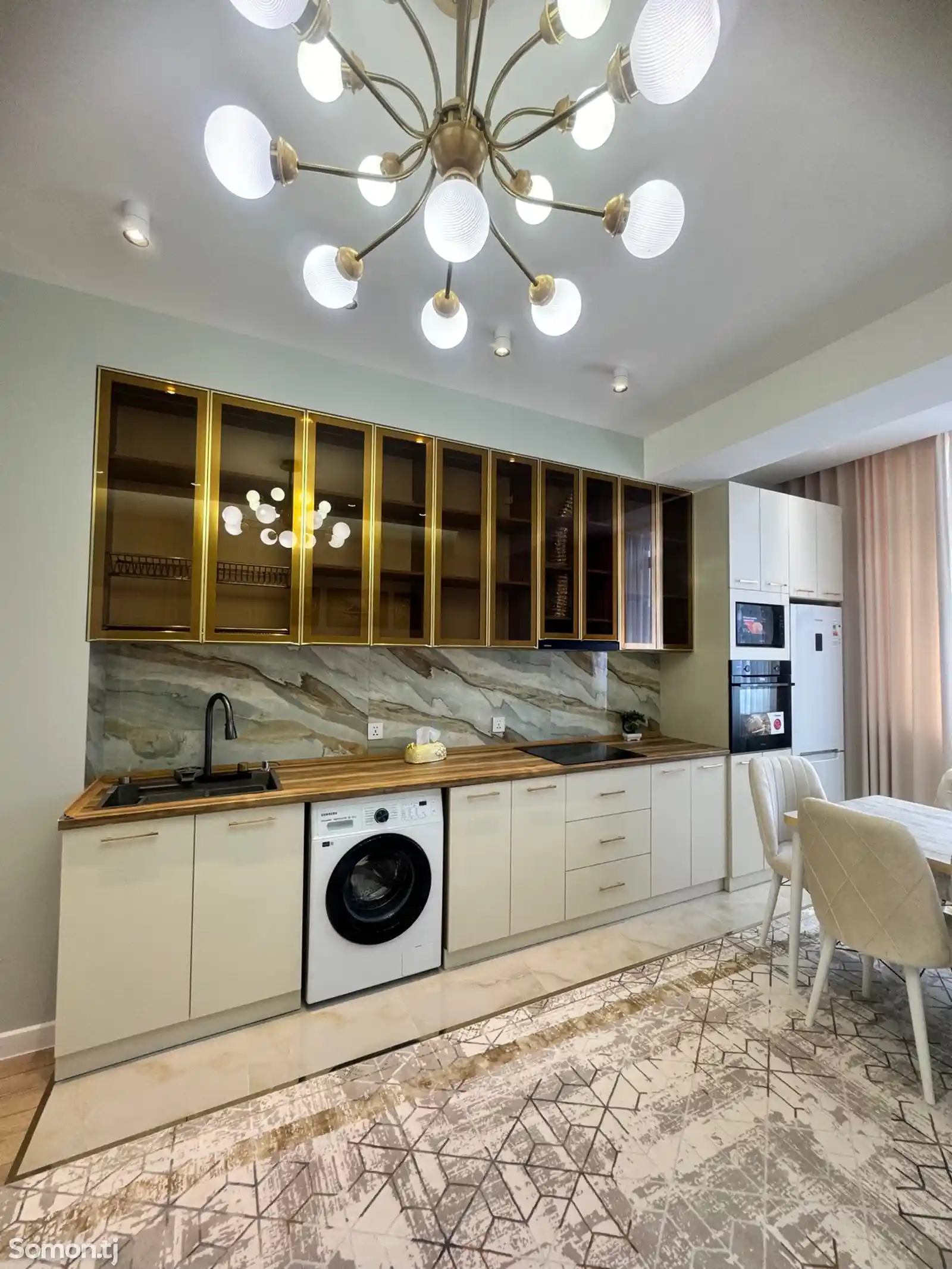 3-комн. квартира, 12 этаж, 118 м², Спартак-14