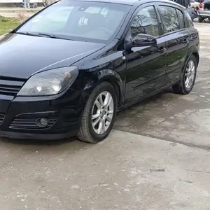 Opel Astra H, 2005