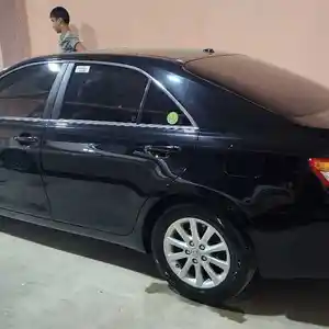 Toyota Camry, 2010