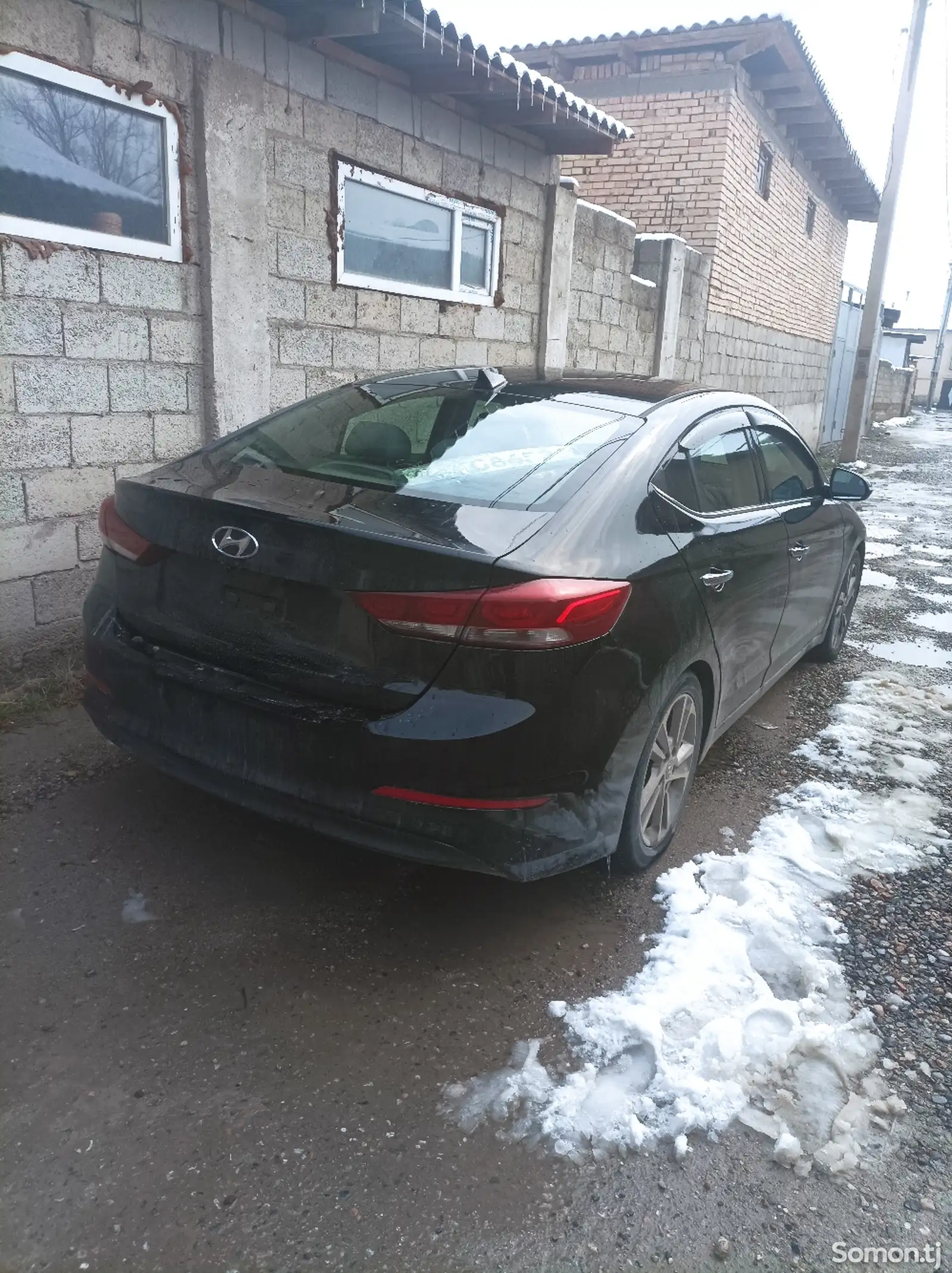 Hyundai Elantra, 2017-1