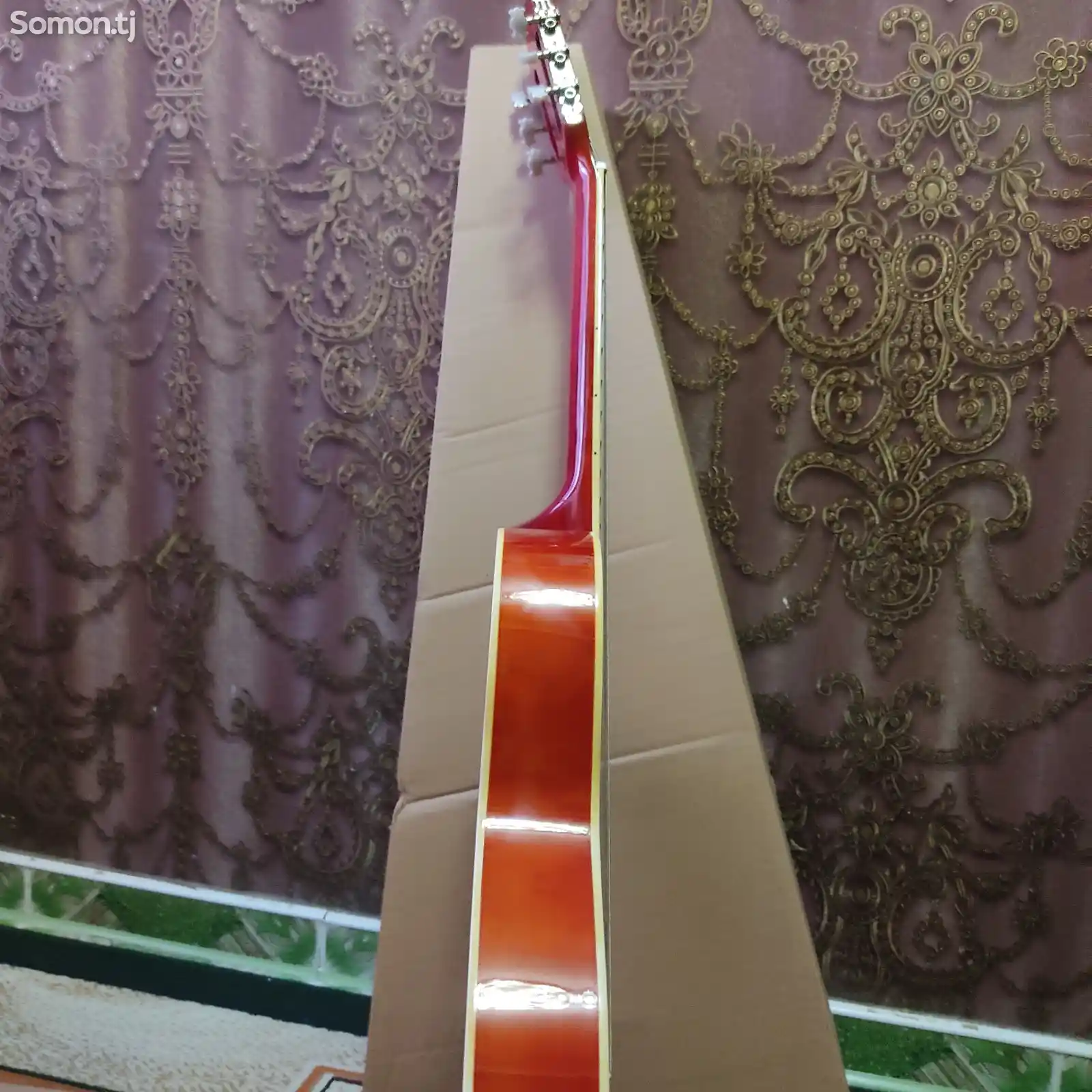 Классическая гитара Amin с чехлом-5