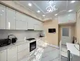 2-комн. квартира, 11 этаж, 78м², Шохмансур-9