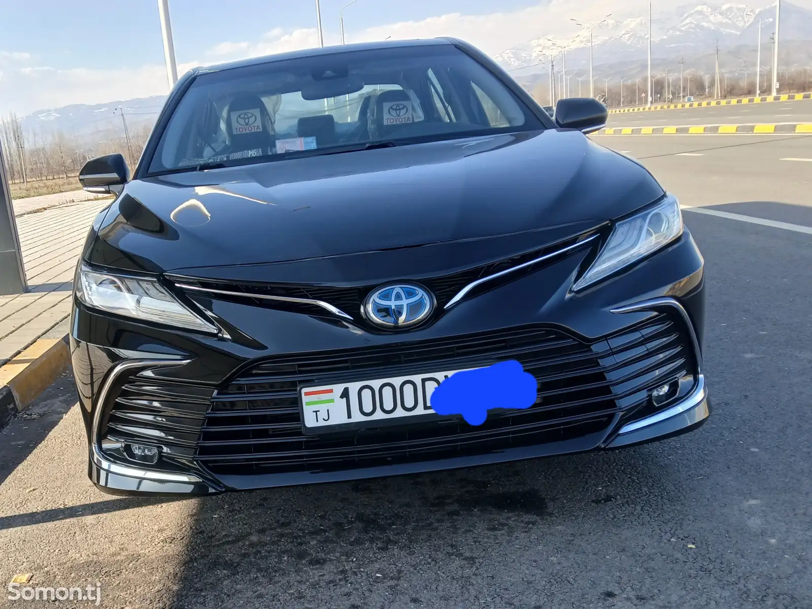 Toyota Camry, 2020-1