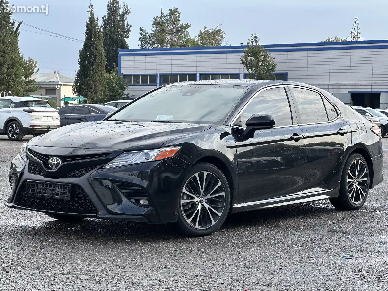 Toyota Camry, 2018-1