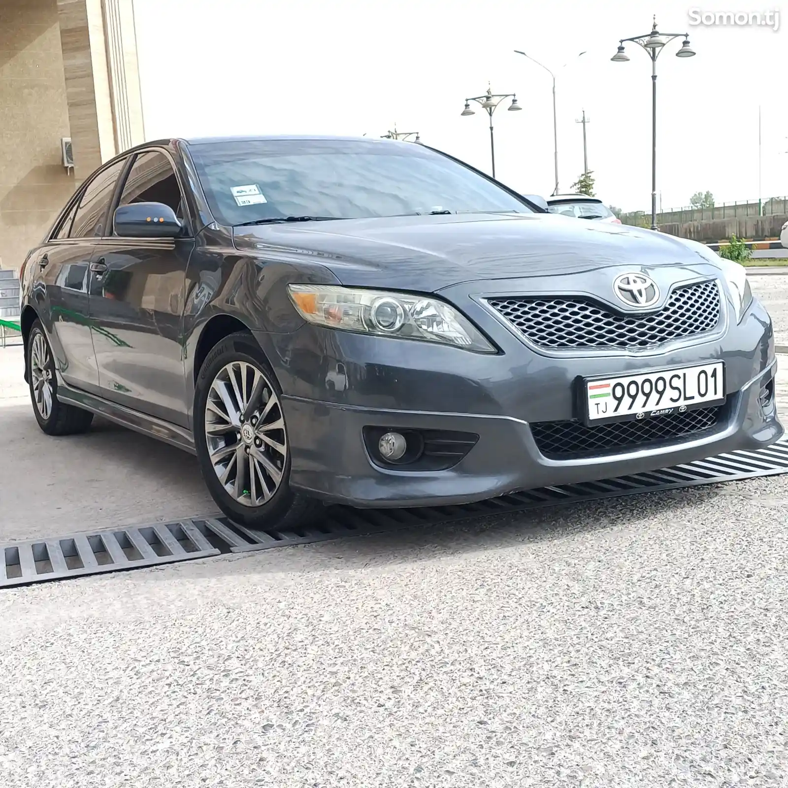 Toyota Camry, 2011-1